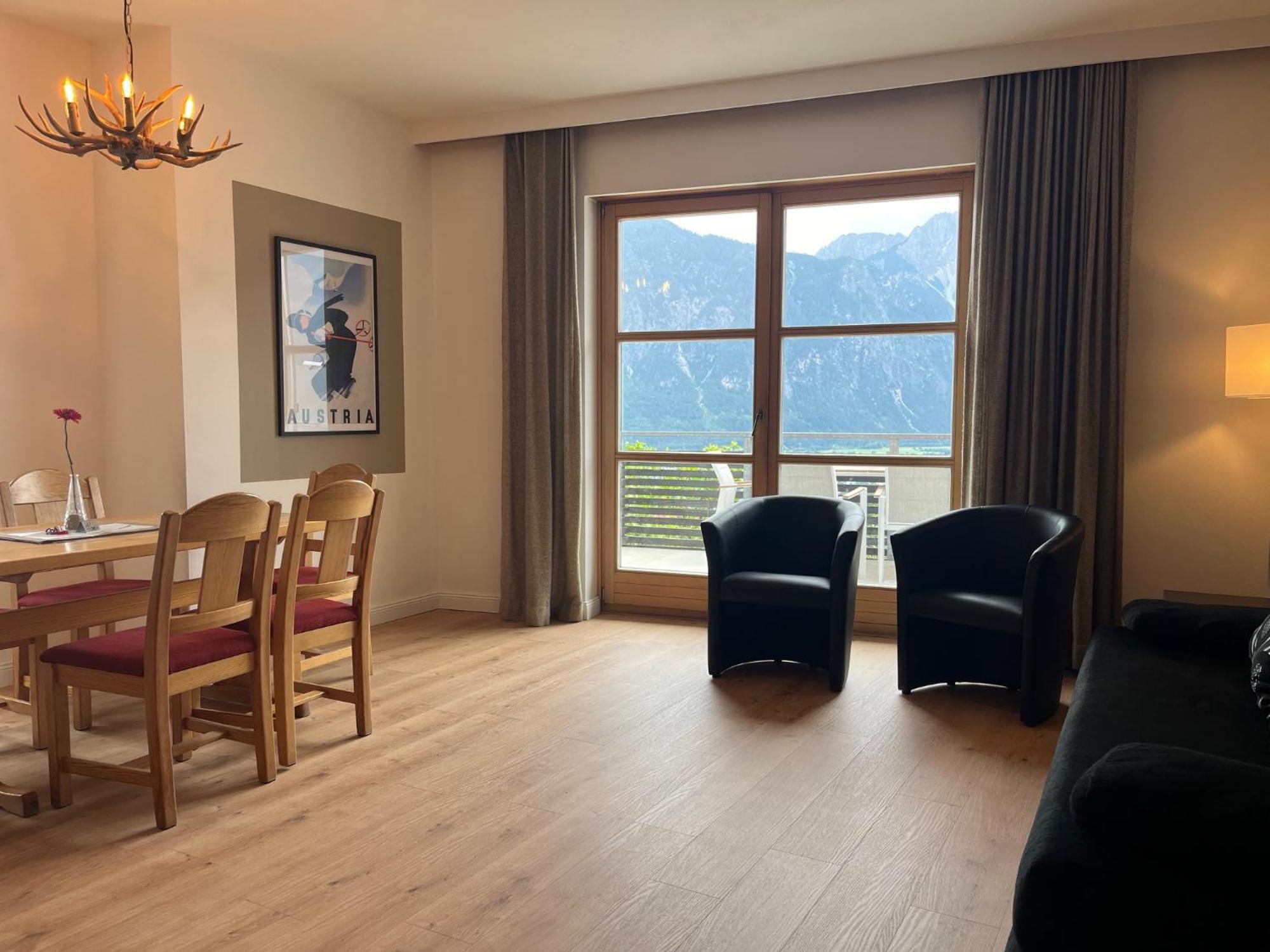 Sun Apartments - With Dolomiten Panorama Lienz Exterior foto