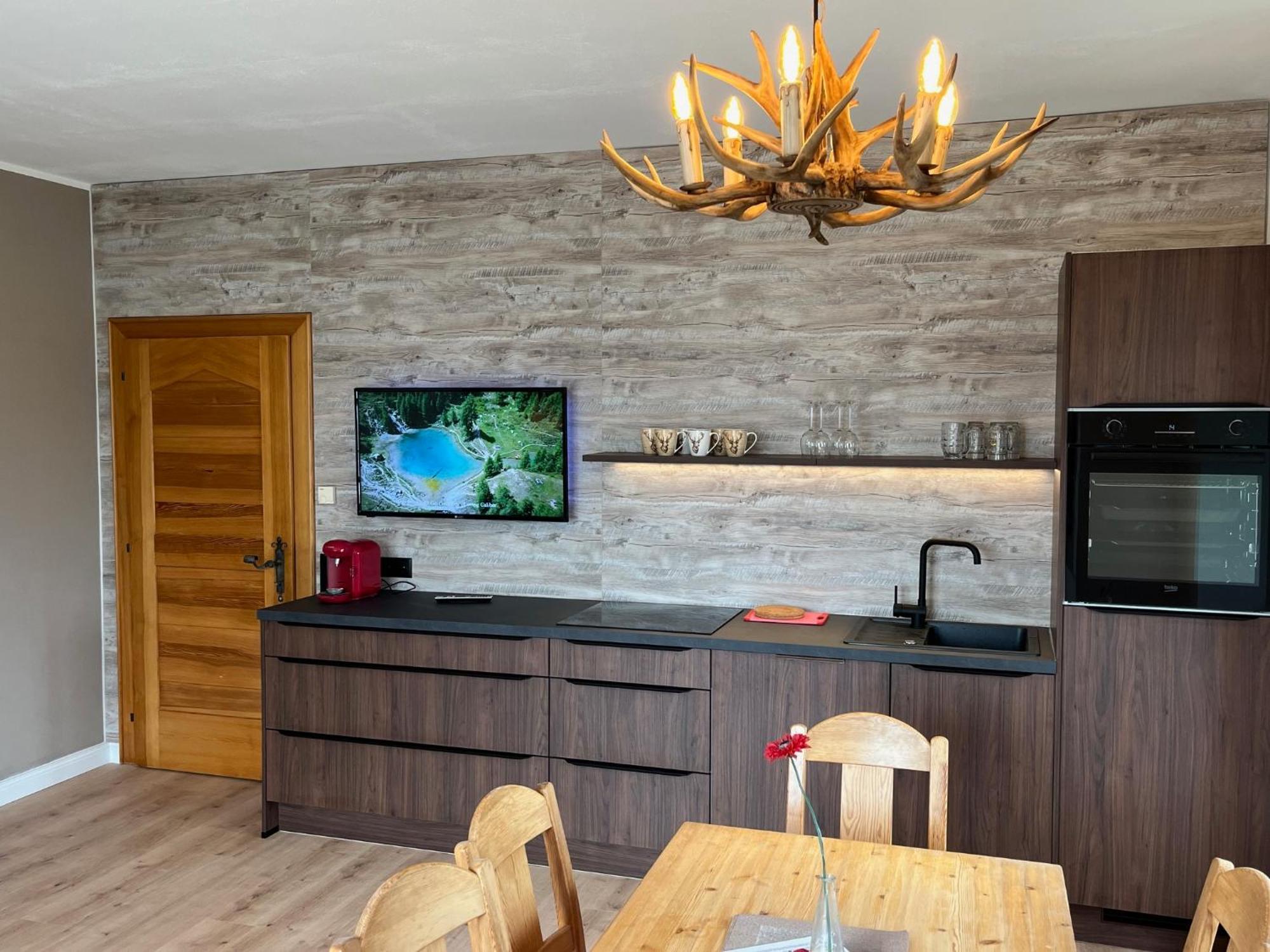Sun Apartments - With Dolomiten Panorama Lienz Exterior foto